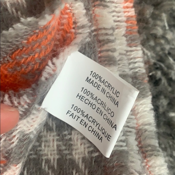 STEVE MADDEN reversible scarf - Picture 4 of 5
